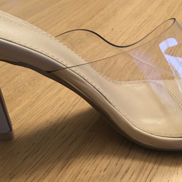 Heels - Picture 2 of 2